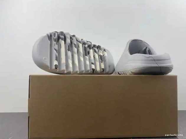 Adidas Slide Yeezy GZ5553 0621